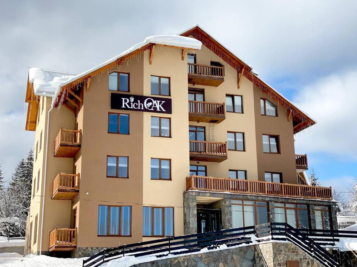 Rich Oak - Готель З Відкритим Панорамний Басейном Yablunytsya Exterior foto